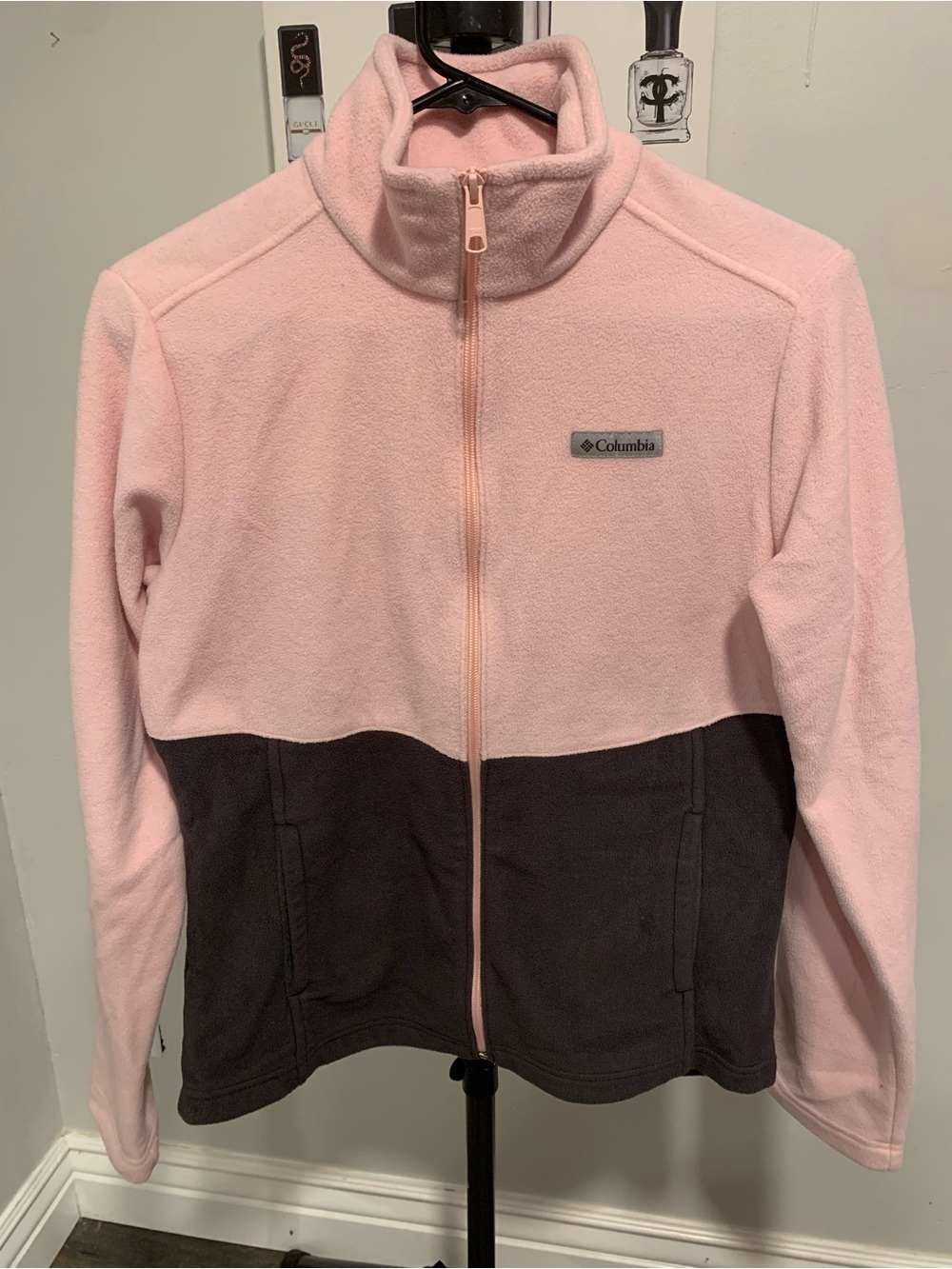 Columbia Pink and Black Colorblock Full-Zip Teddy Jacket SJL022